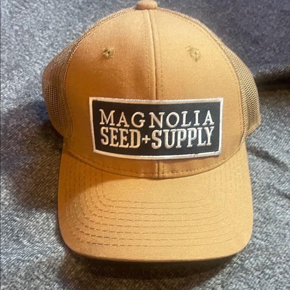 Magnolia Seed + Supply Brown Cap